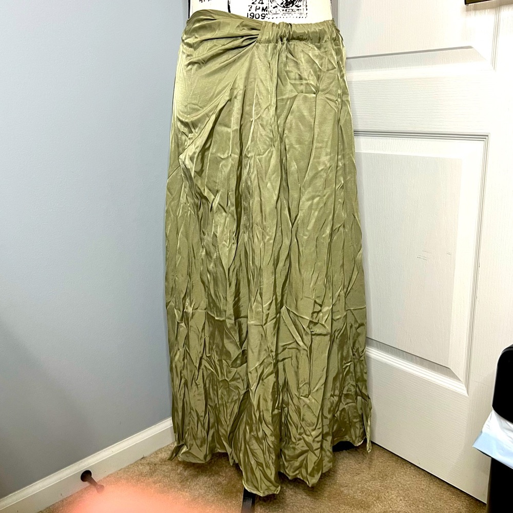 Cider Silky Midi Skirt - Brand New, Never worn.